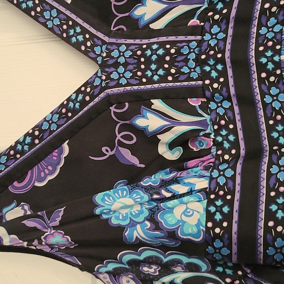 eci New York. Size 12. silk. knee length dress - Picture 4 of 7